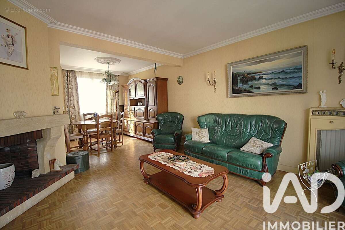 Photo 7 - Maison à VILLECRESNES