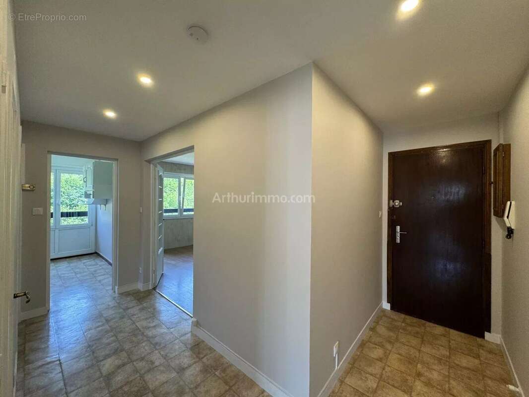 Appartement à BOURGOIN-JALLIEU