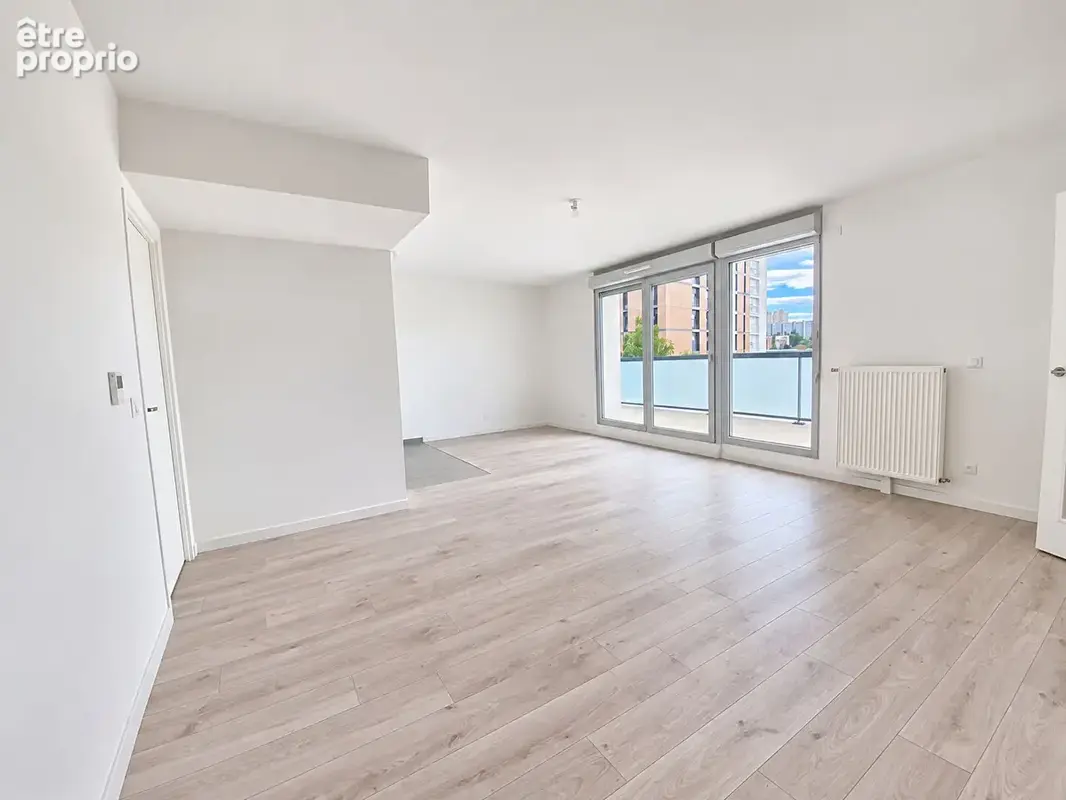 Appartement 4 pièces 84 m² avec terrasse, parking et cave - photo 2