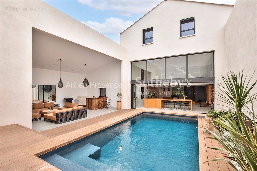 Maison à AIX-EN-PROVENCE