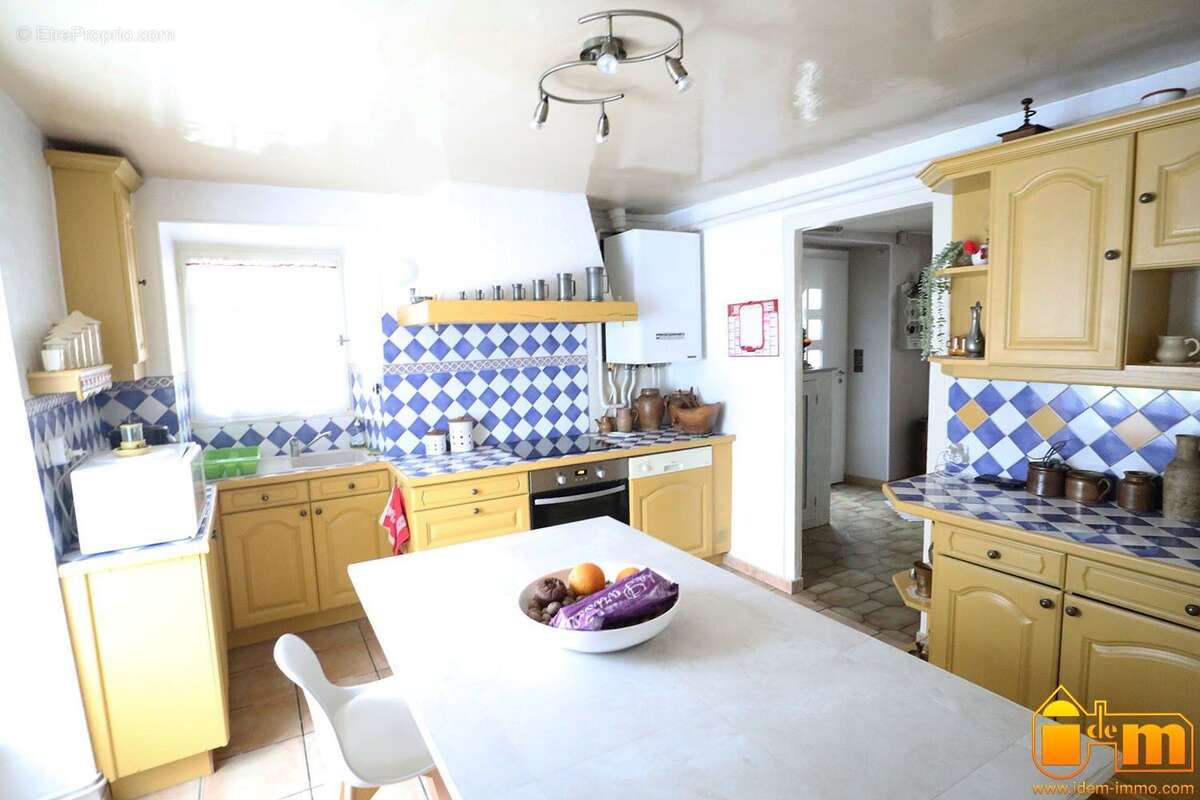 Maison à GUILLERVAL