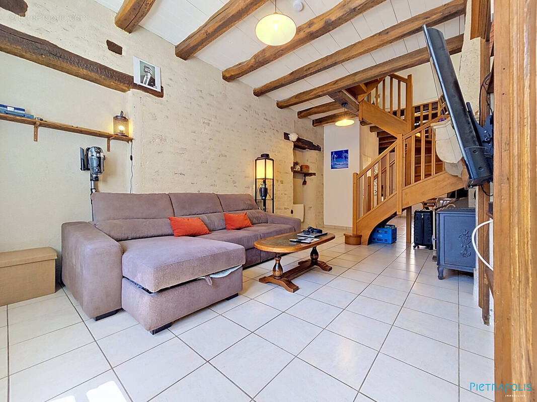 Maison à GEMEAUX