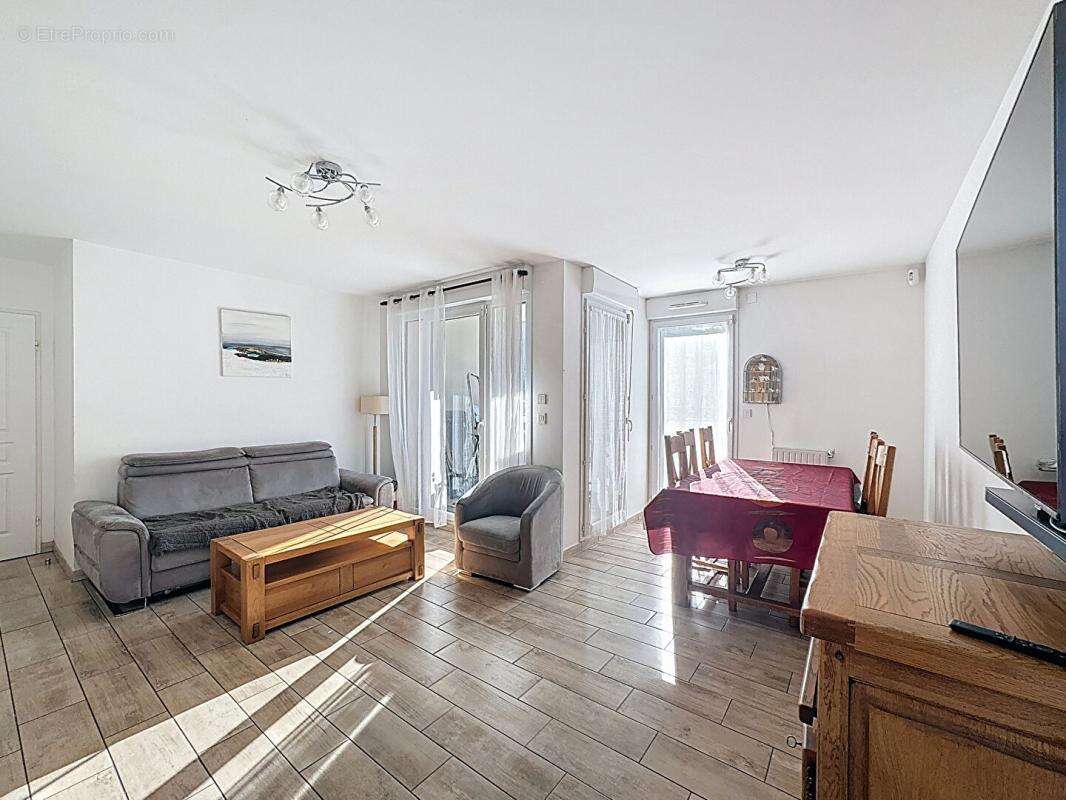 Appartement à IGNY