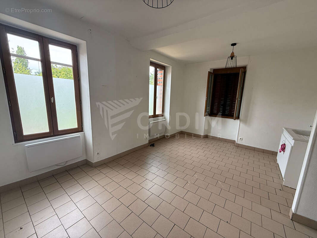 Immeuble de rapport Saint Fargeau centre - photo 5