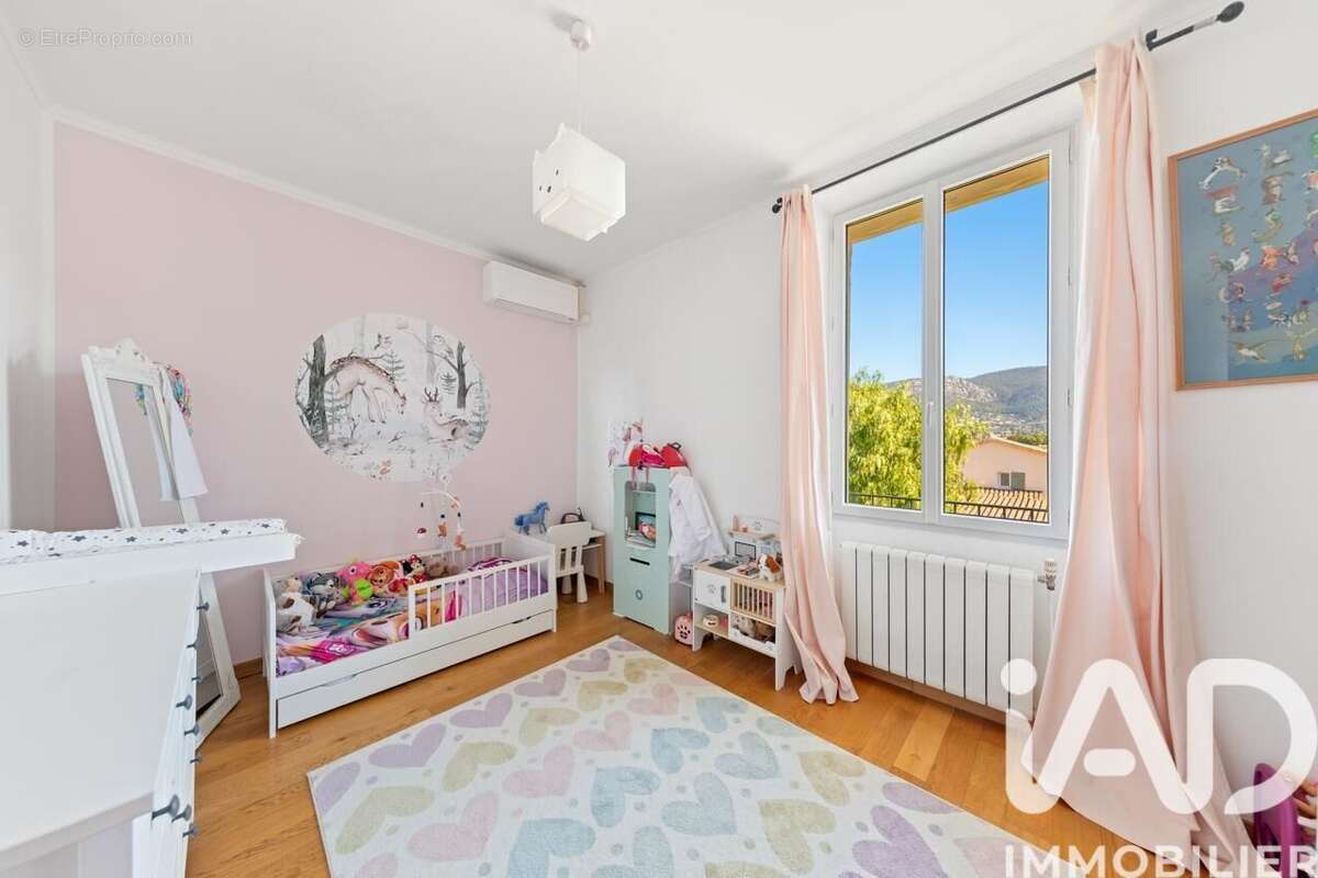 Photo 8 - Maison à TOULON