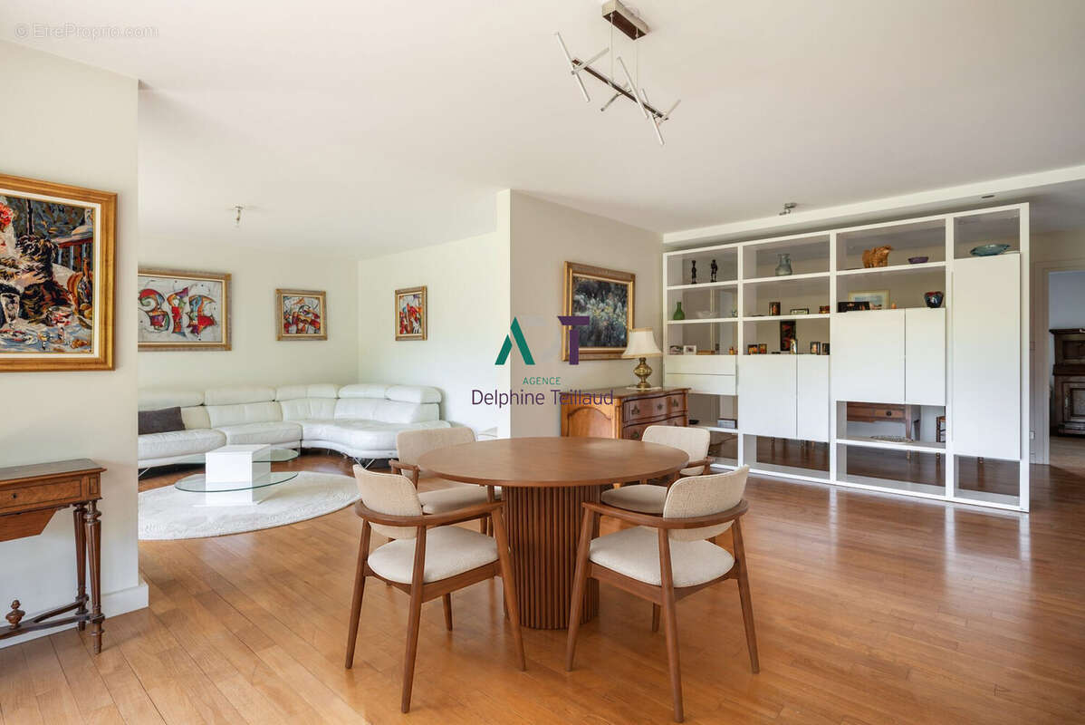 Appartement à SAINT-EGREVE