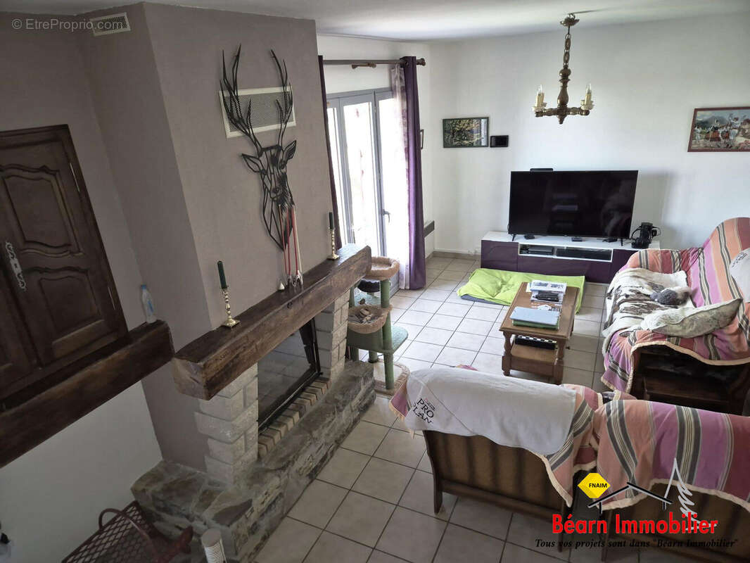 Maison à SAINT-PALAIS