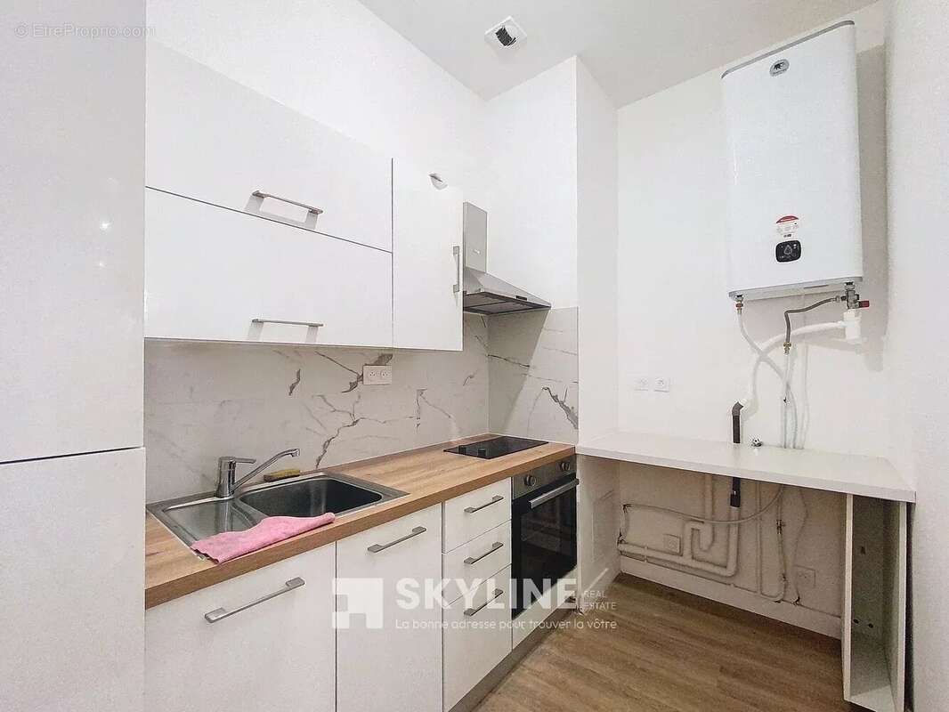 Appartement à MARSEILLE-1E