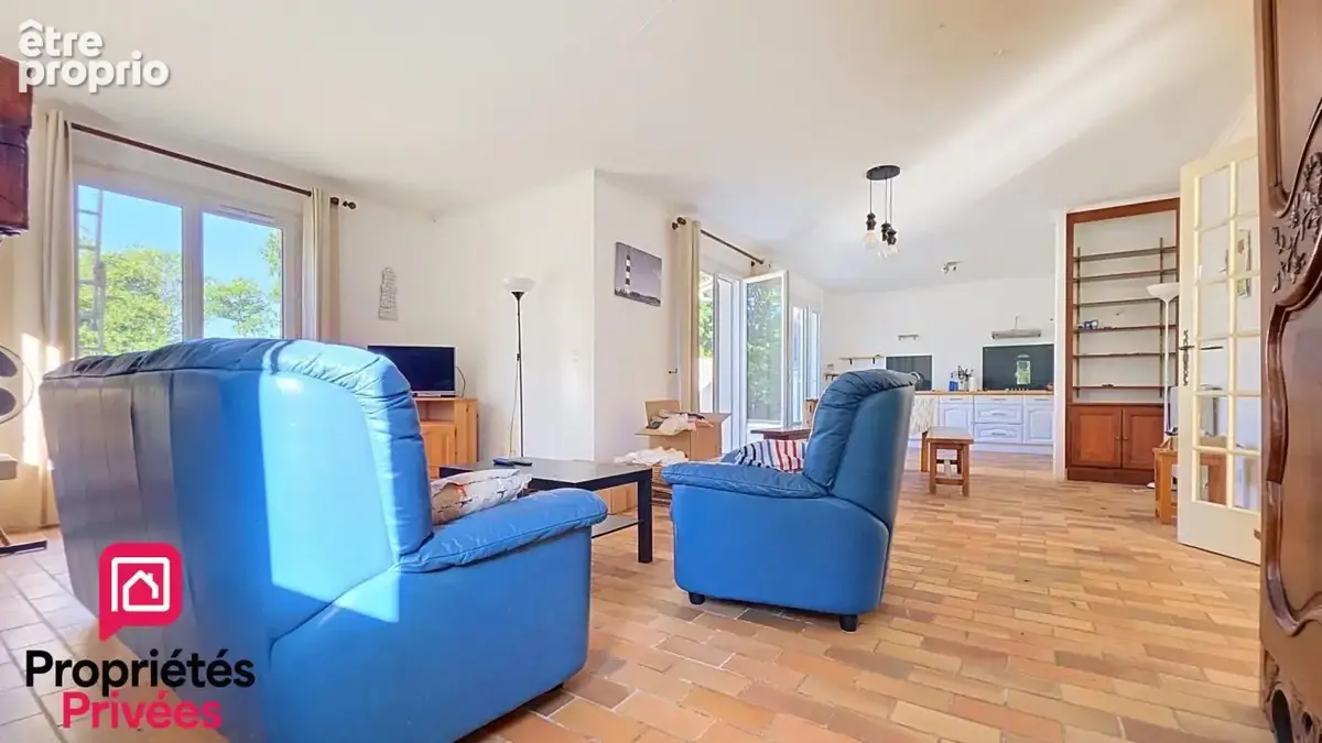 Maison Etaules 6 pièce(s) 161 m2 Terrain de 1945m2 + Piscine - photo 6