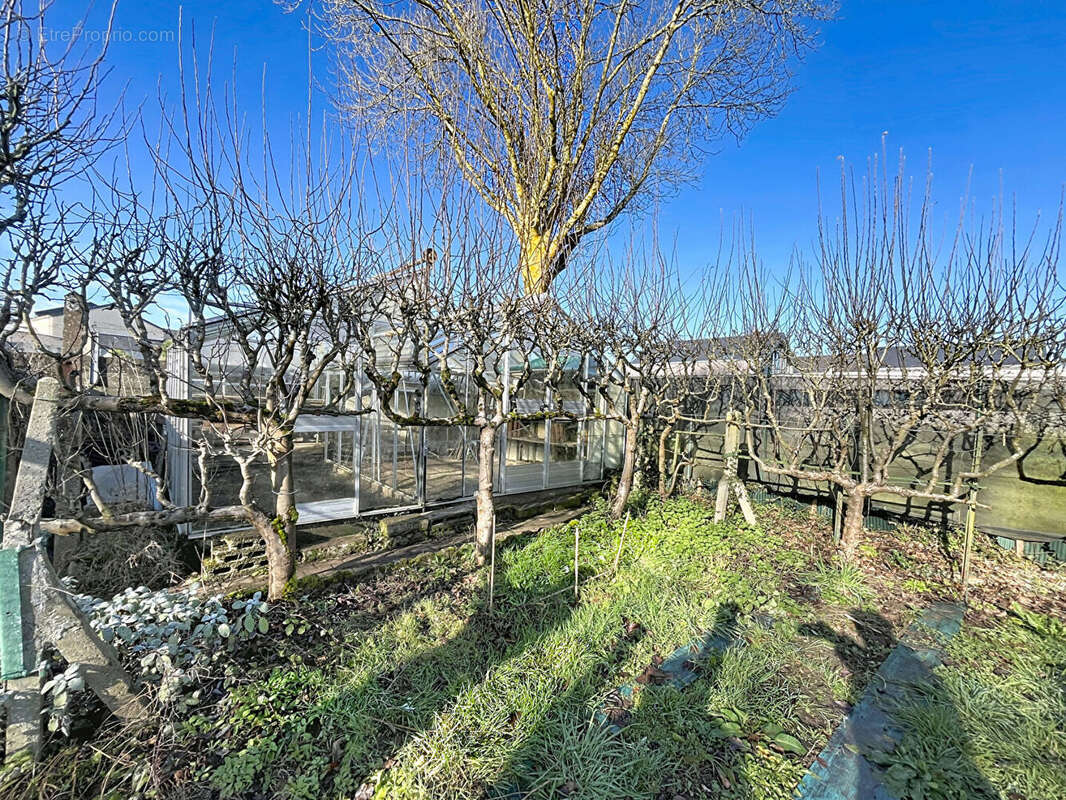 Maison à MINIAC-MORVAN