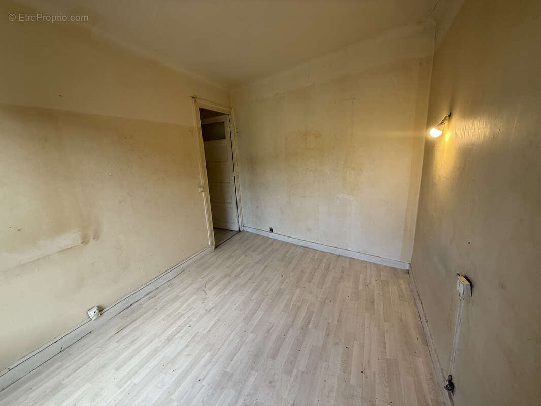 Peage de roussillon - immeuble - 140m2 - photo 5