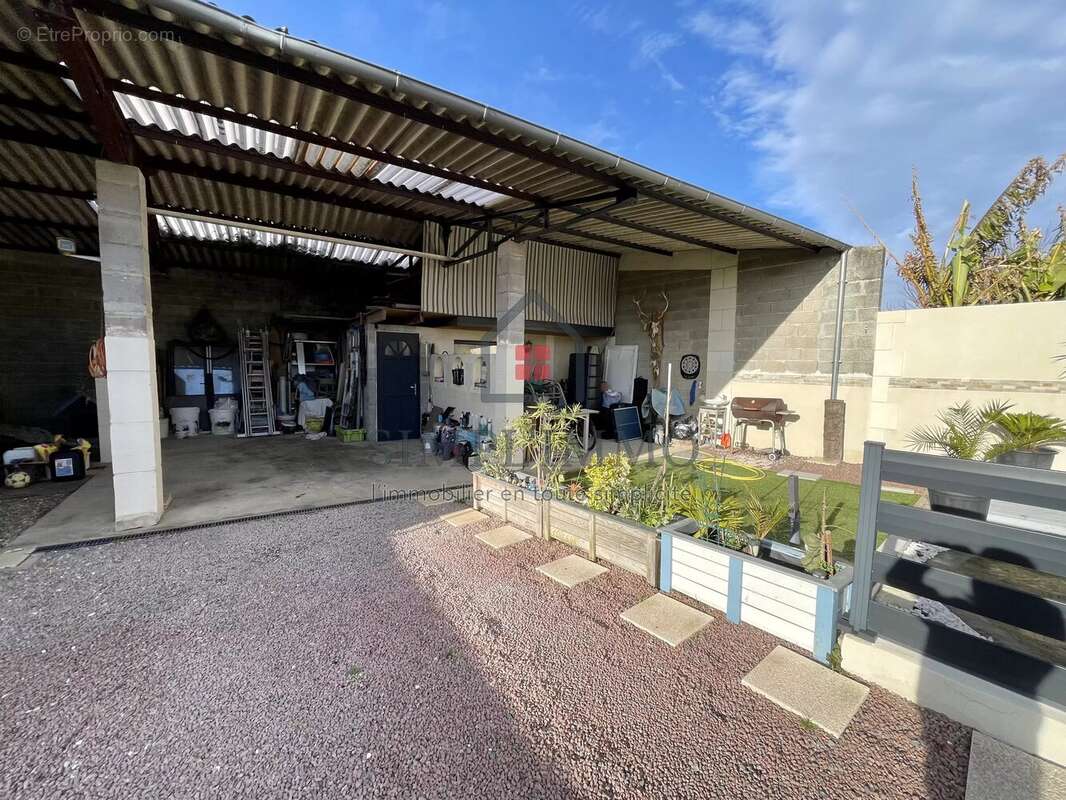 Maison à SAINT-AGNANT