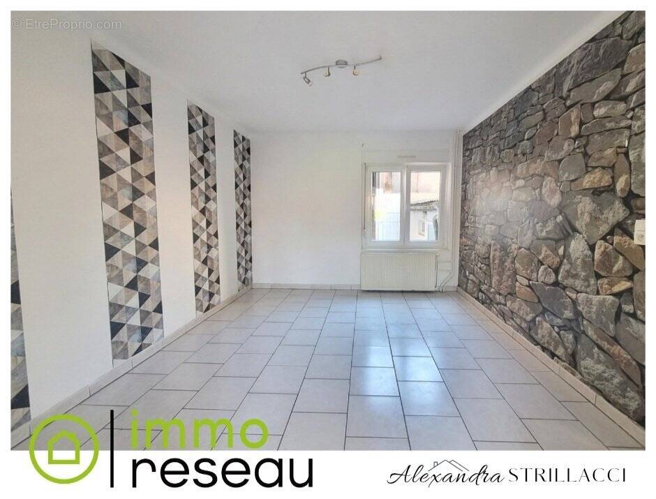 Maison à HAUTE-VIGNEULLES