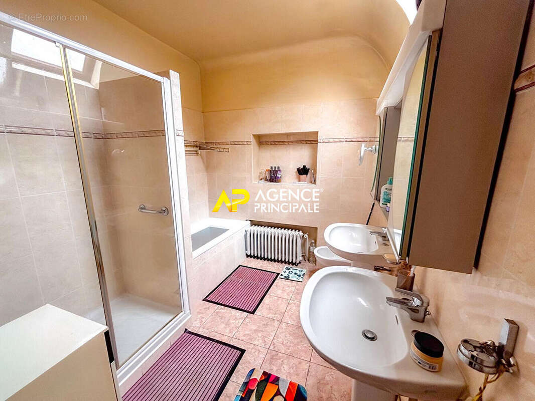 Sartrouville - La Plaine - Maison 6 pièces 151.37 m2 avec garage - photo 11
