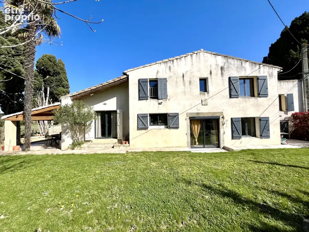 Carcassonne: Maison entièrement rénovée avec jardin et piscine - photo 24