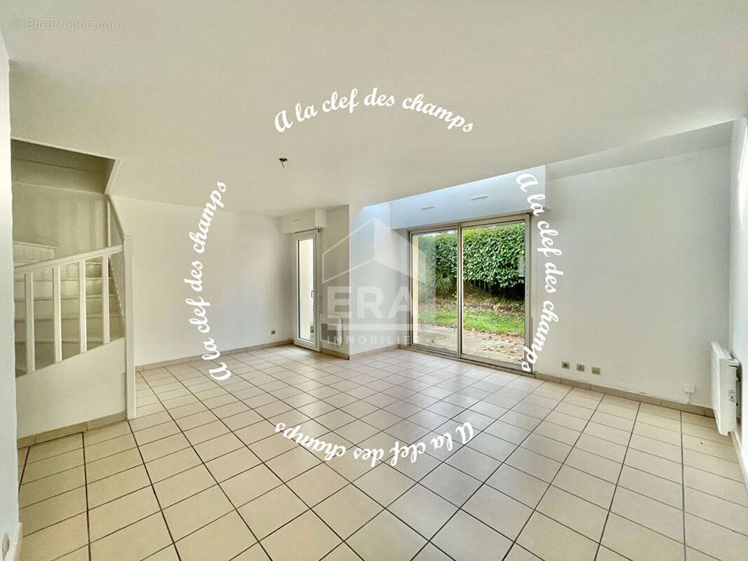 Maison à GIF-SUR-YVETTE