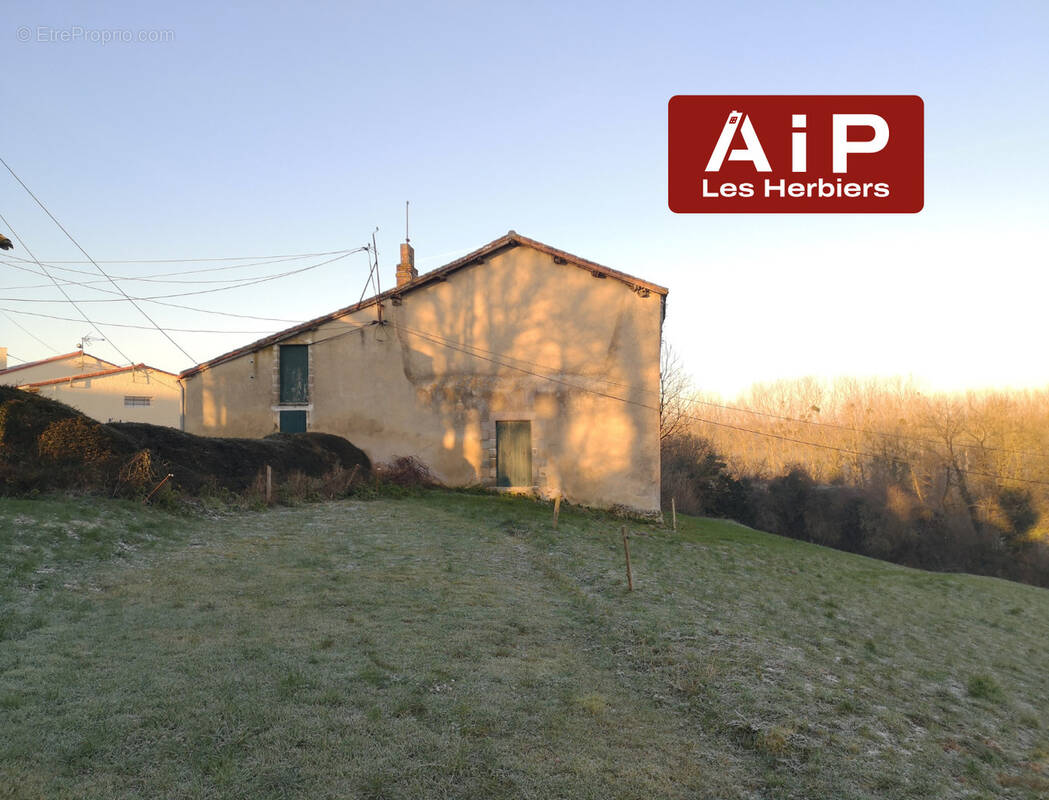 Maison à MOUCHAMPS