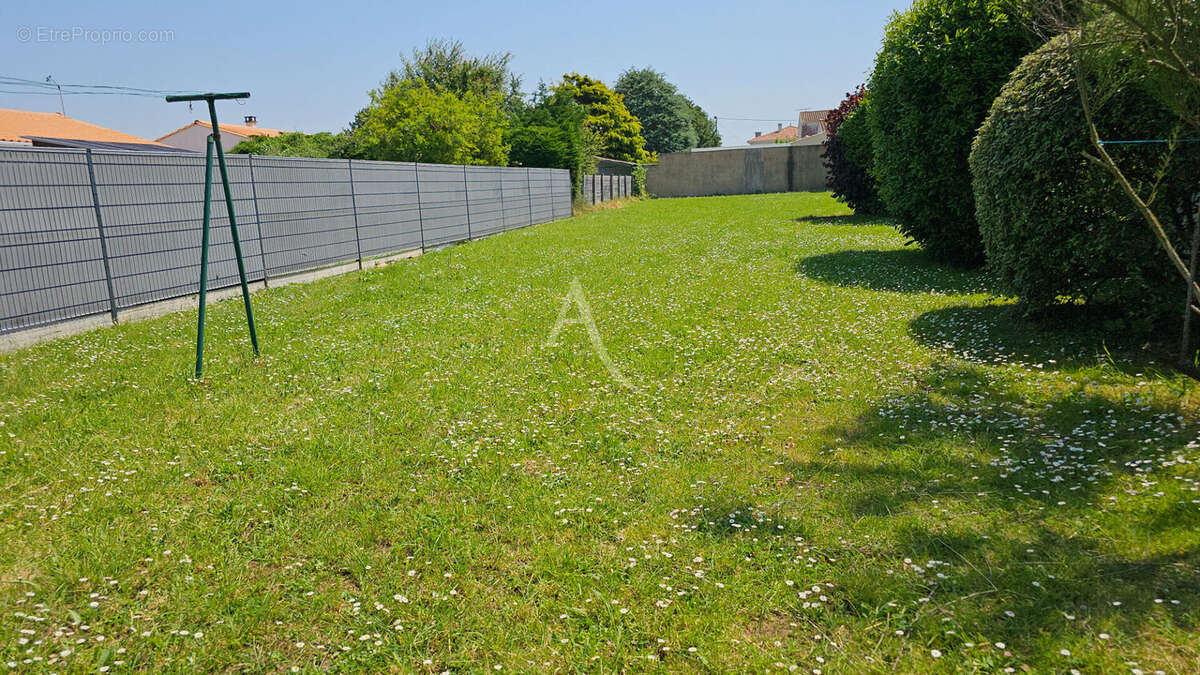 Maison à PORT-DES-BARQUES