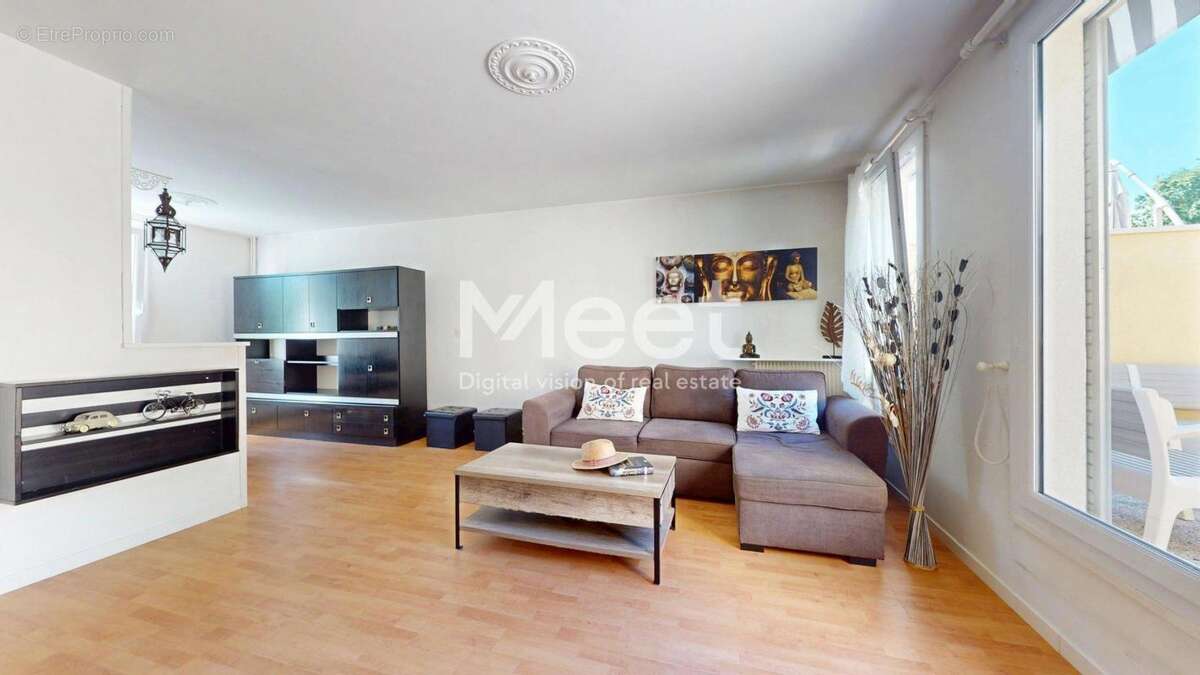 Appartement à MAUREPAS