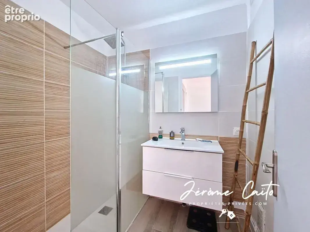 Appartement Nimes 3 pièce(s) 70 m2 + cave - photo 8
