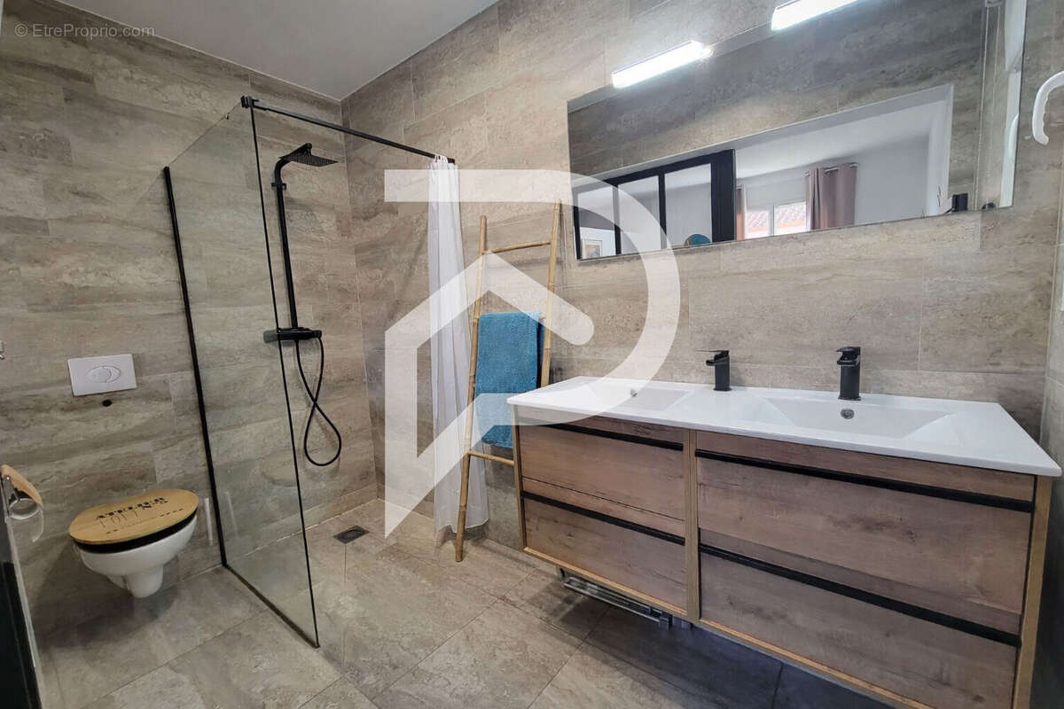 Maison à LATOUR-BAS-ELNE