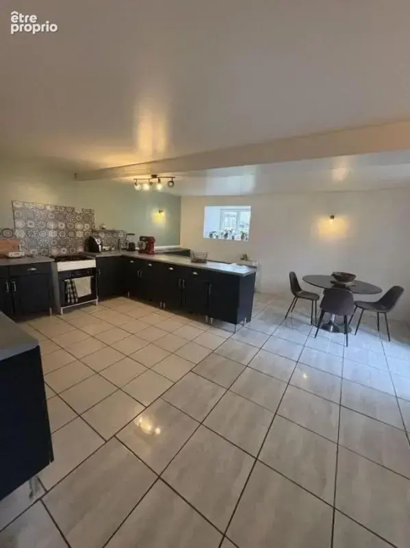 Maison 7 pièces 198 m² à vendre à Largeasse (79240) - photo 2