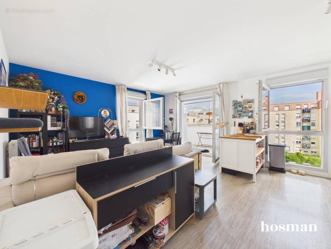 Appartement à SARTROUVILLE