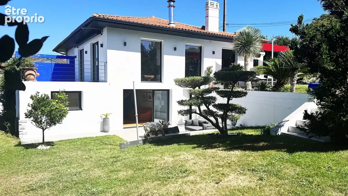 Maison contemporaine de 150 m² avec piscine à Biarritz - photo 2