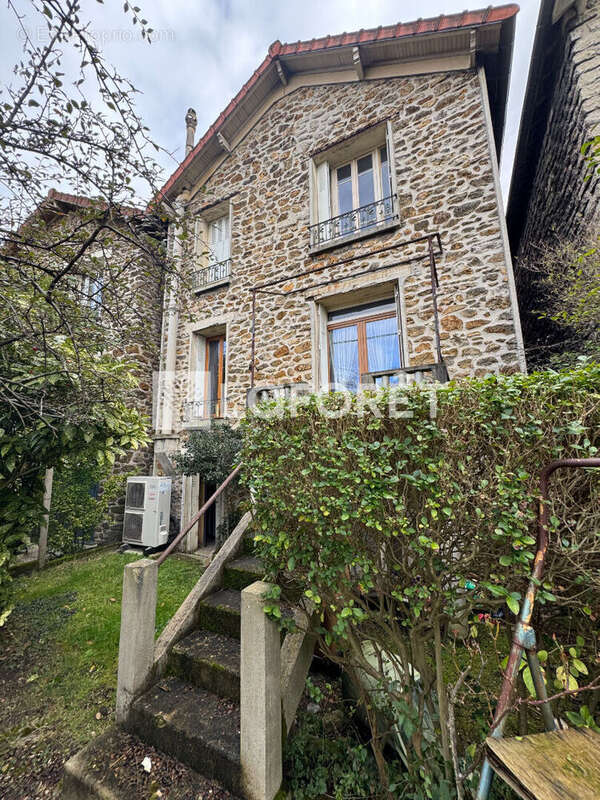 Maison à VILLEMOMBLE