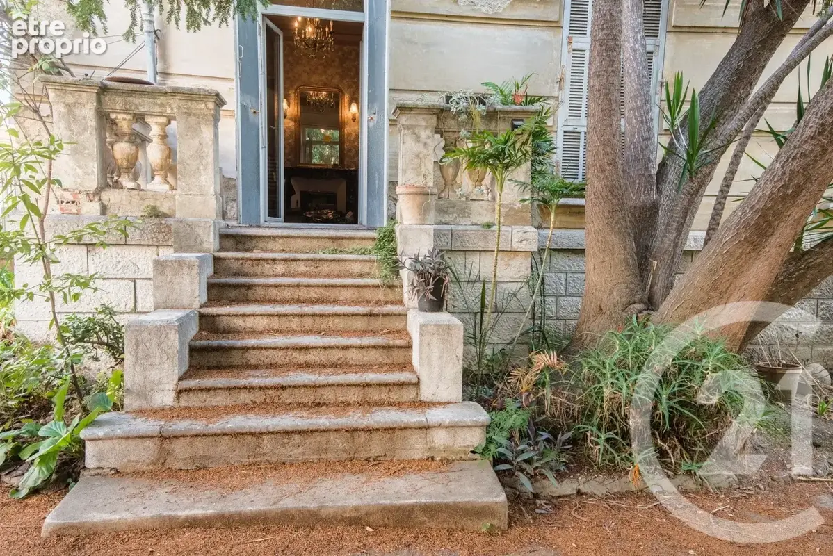 Maison 16 pièces 306 m² à vendre à Nice (06100) - photo 3