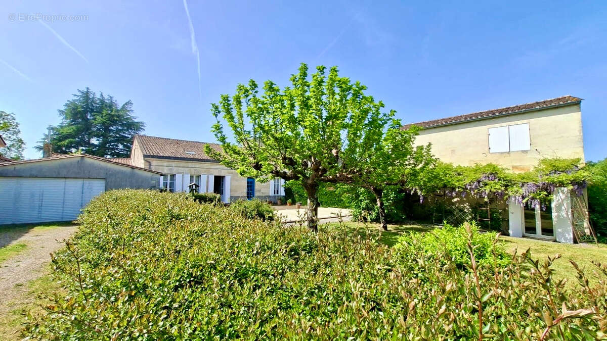 Maison à ARSAC