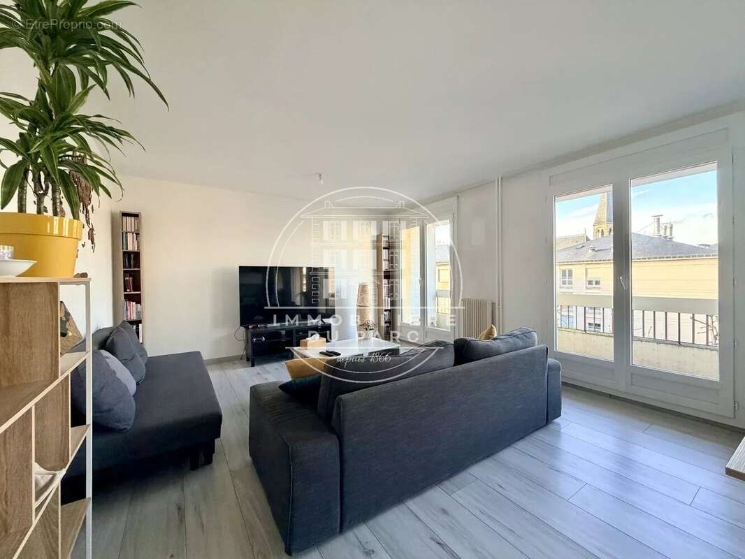 Appartement à POISSY