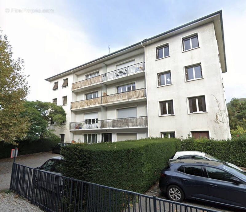 Appartement à ANNECY-LE-VIEUX