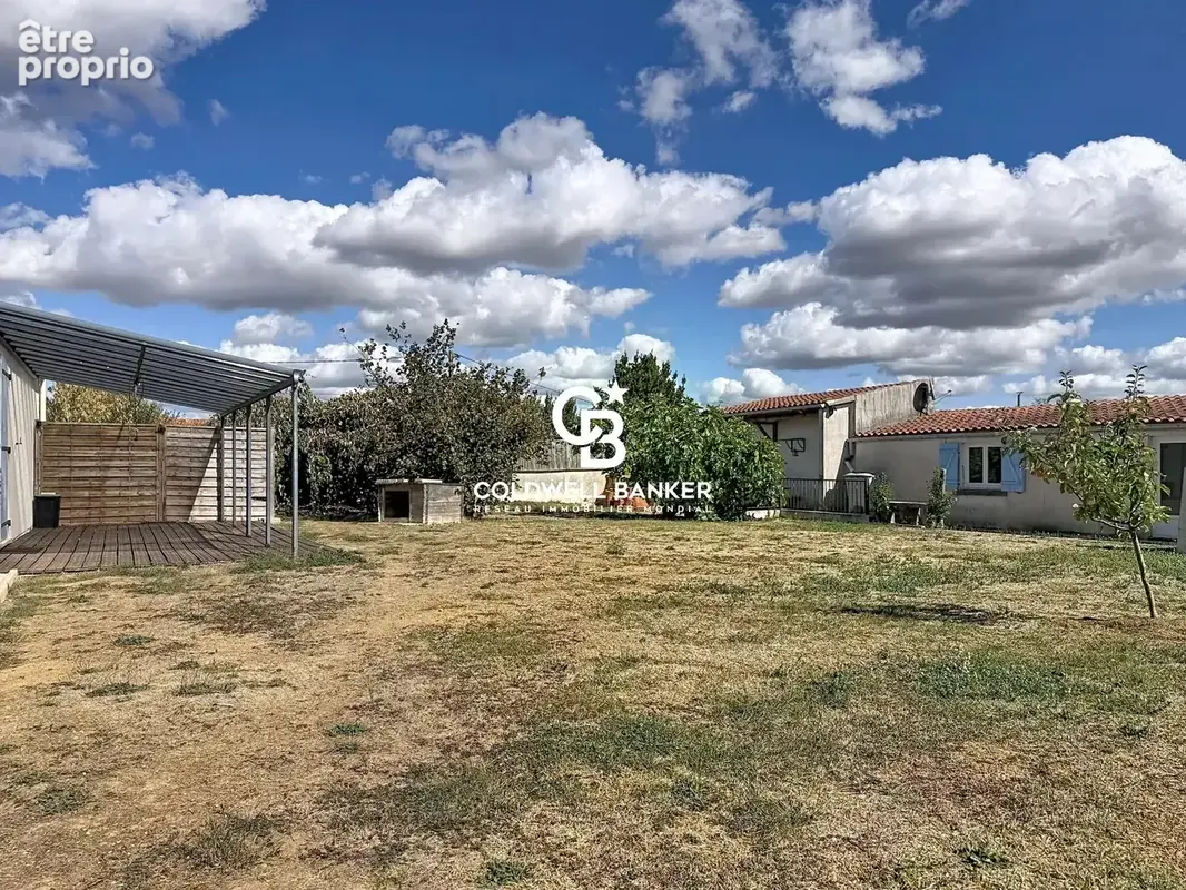 Maison familiale à Saint-Sulpice-d’Arnoult proche de Saintes - photo 17