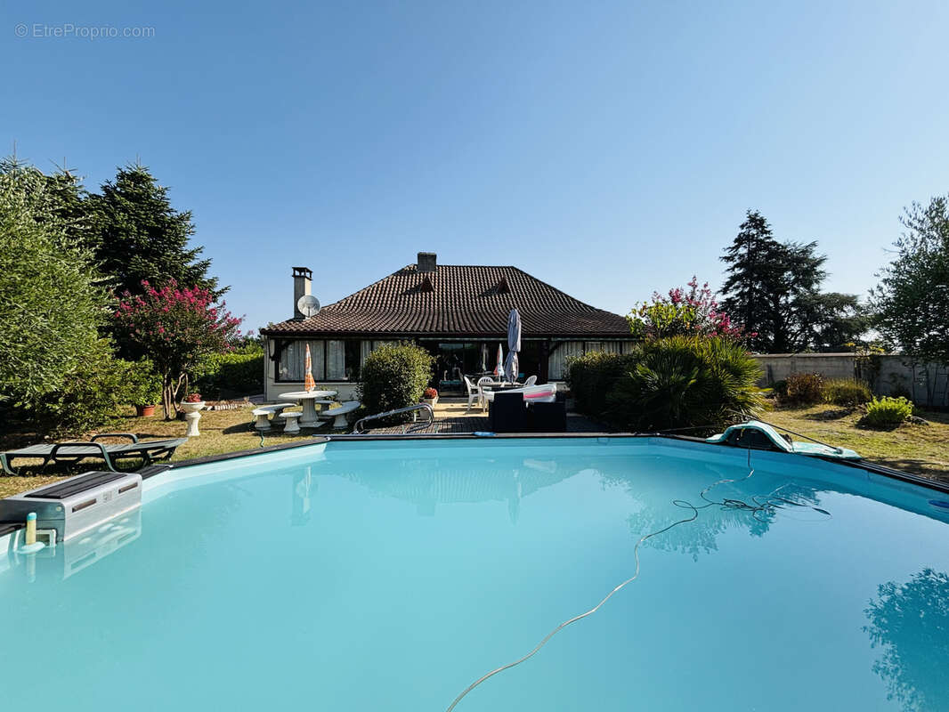 Maison à SAINT-AULAYE