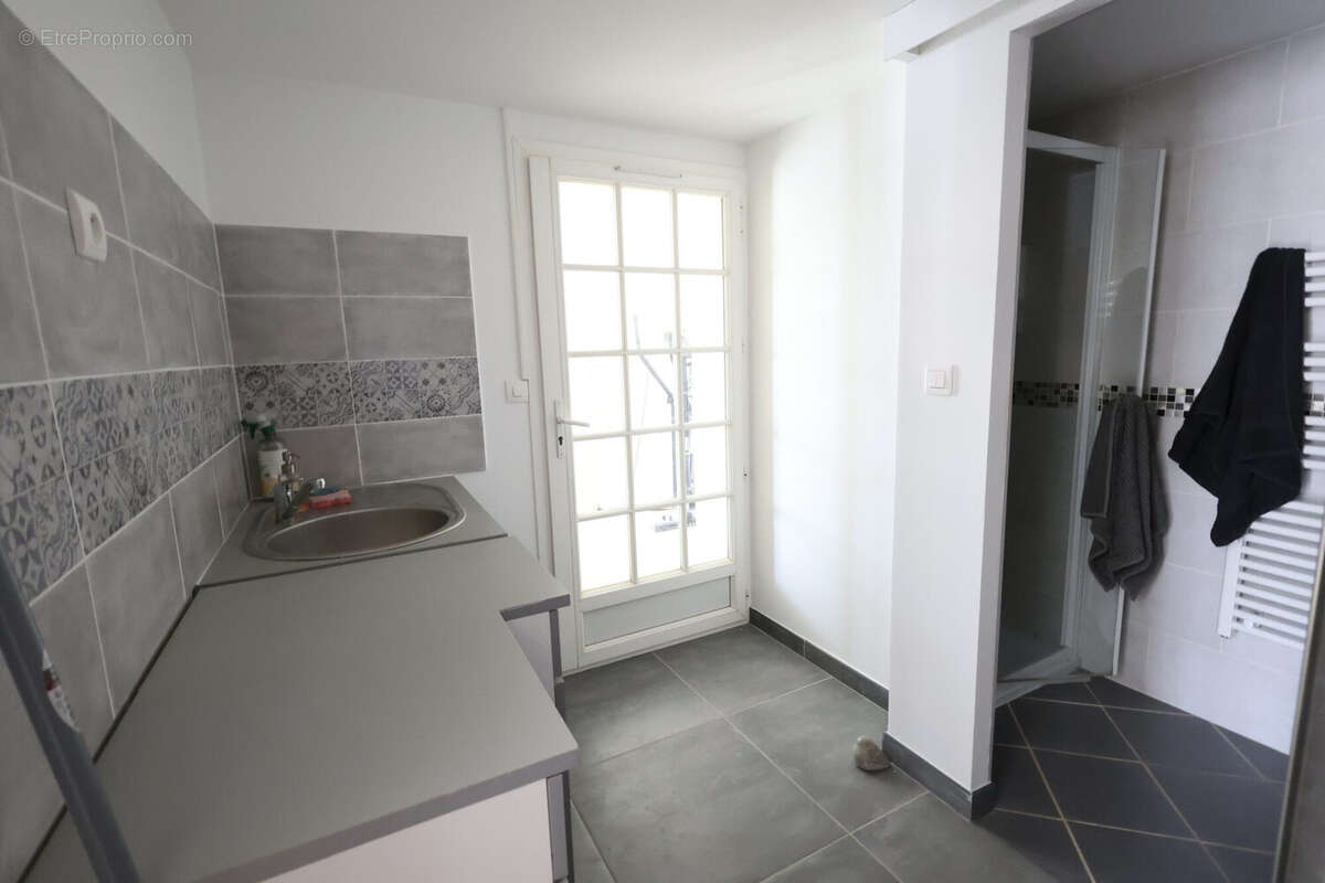 Maison 125 m² à Rochefort  - photo 8