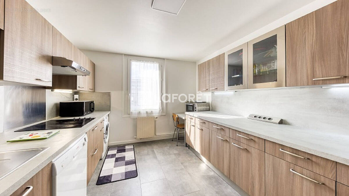 Appartement à ROISSY-EN-BRIE