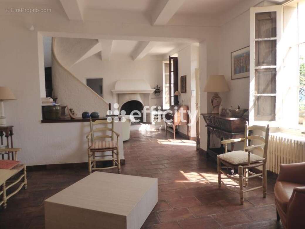 Maison à DRAGUIGNAN