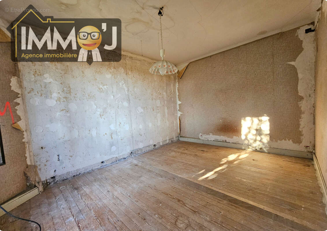 Appartement à NEUVES-MAISONS