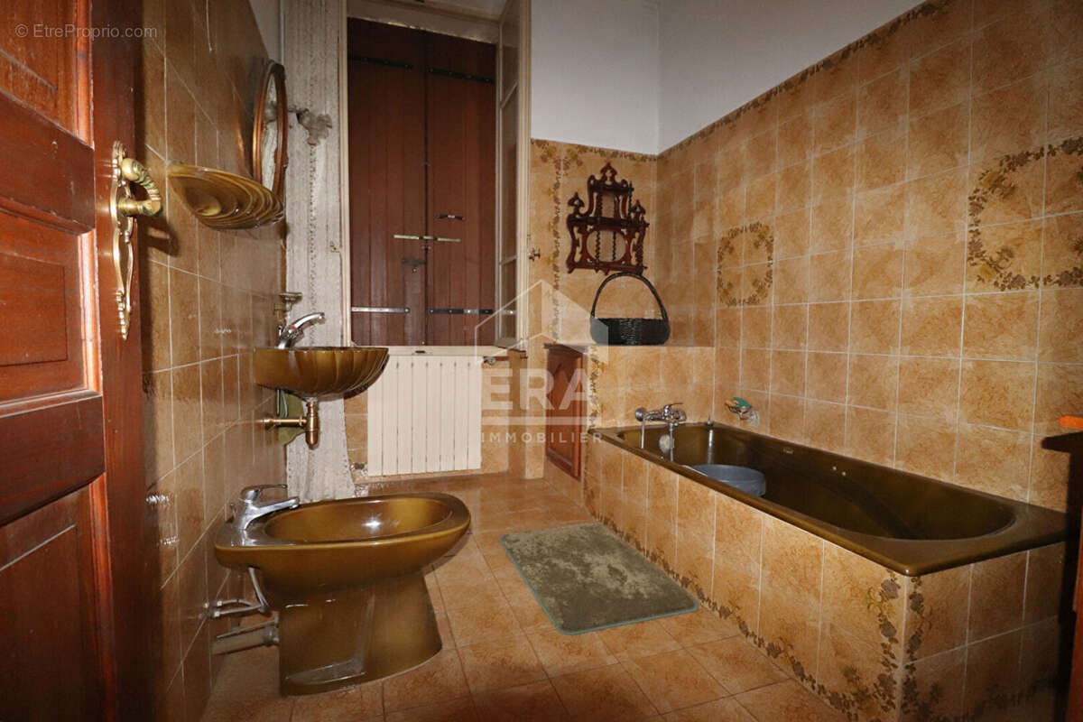 Maison à MARSEILLE-10E