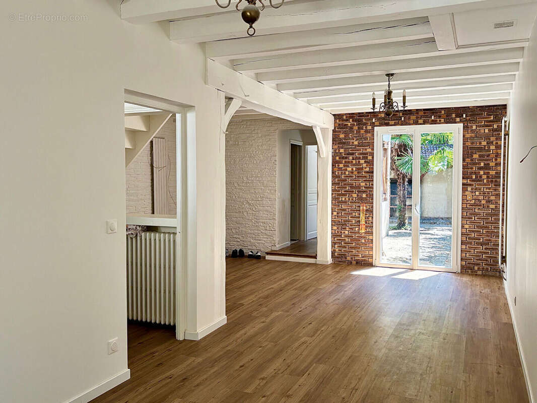 Maison à LONGJUMEAU