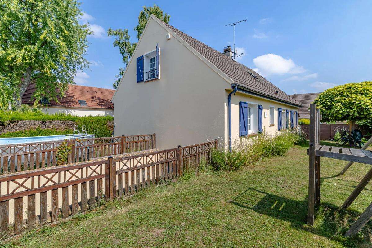 Maison à ORRY-LA-VILLE