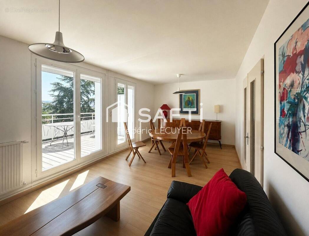 Photo 1 - Maison à LE CENDRE