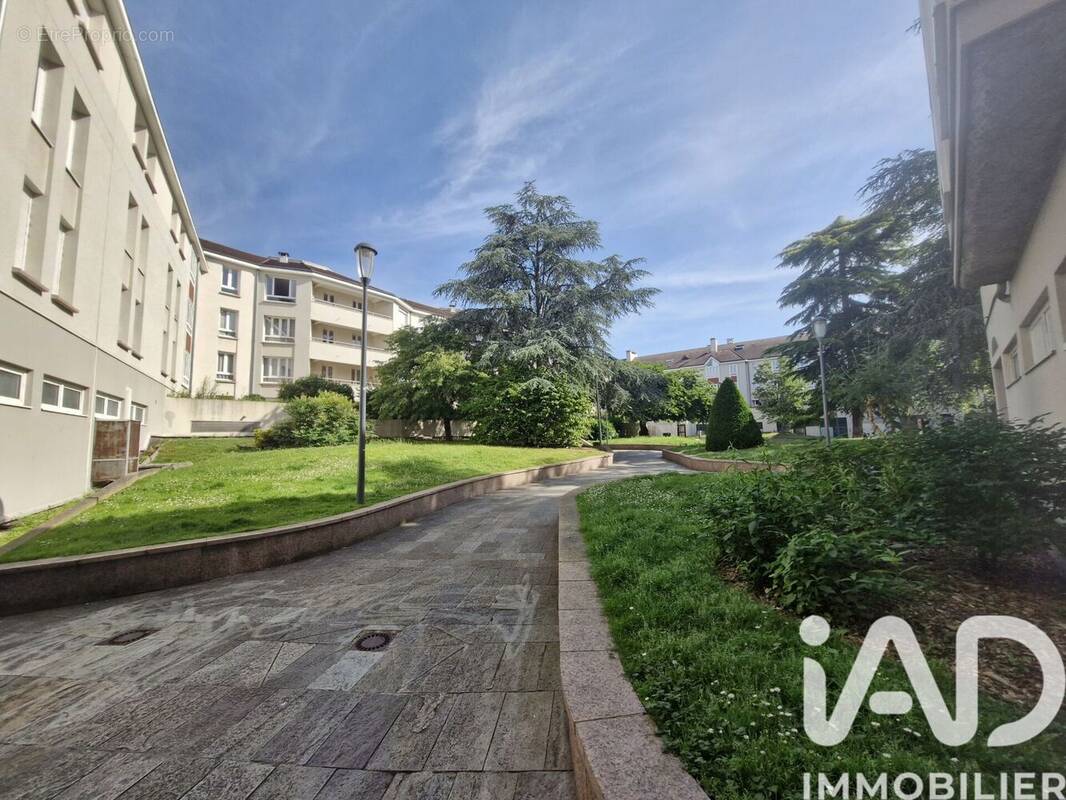 Photo 1 - Appartement à POISSY