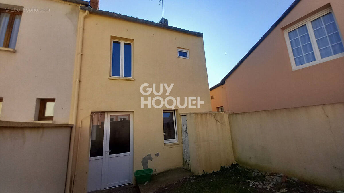 Maison à ISIGNY-SUR-MER