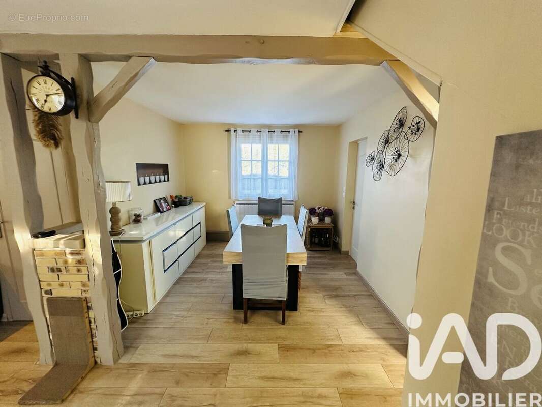 Photo 9 - Maison à SAINVILLE