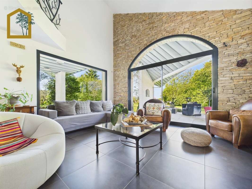 Villa avec piscine intérieure au cœur de la nature – Entre Besançon et Montbéliard - photo 6
