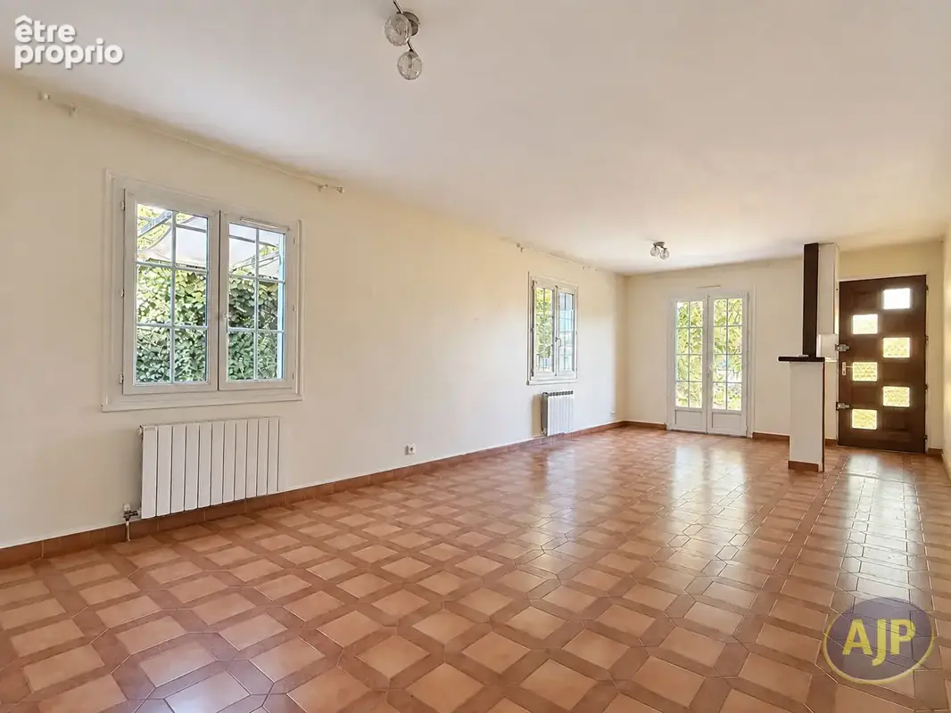Maison 4 pièces 88 m² à vendre à Chaniers (17610) - photo 3