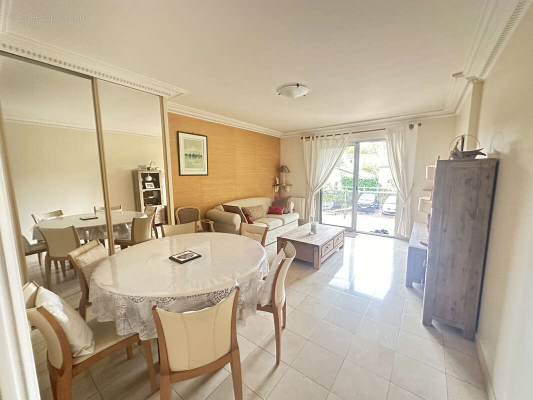 Appartement à AULNAY-SOUS-BOIS