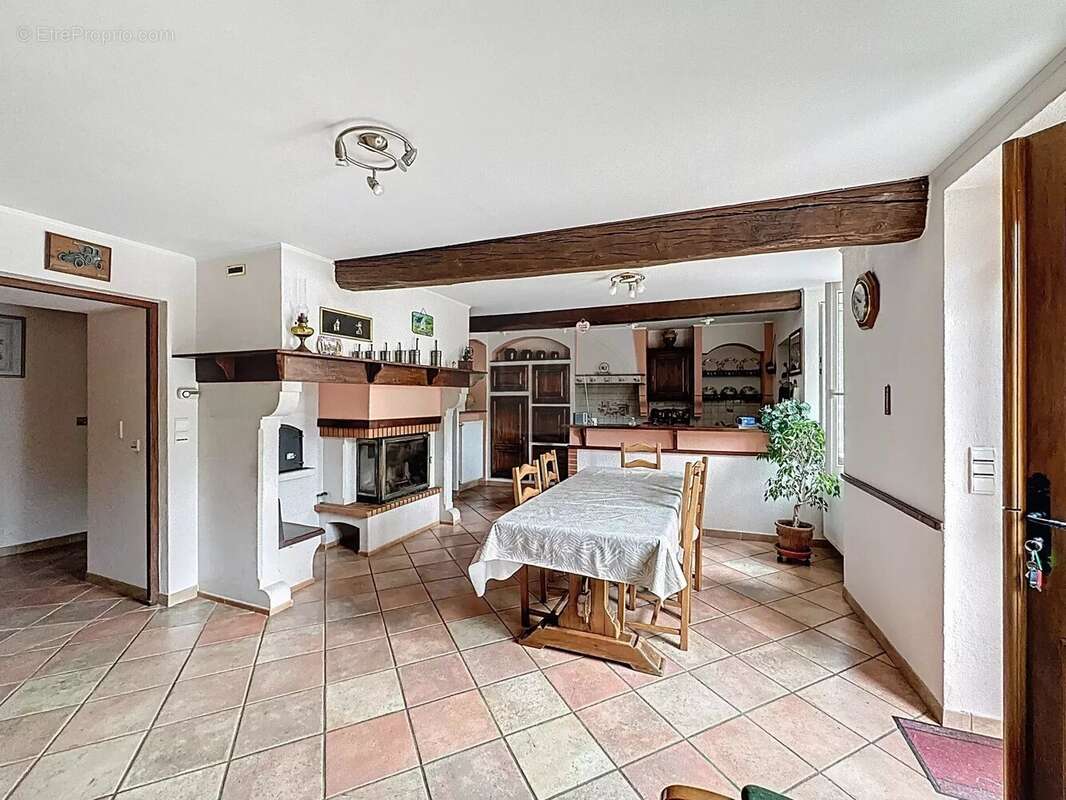 Ferme dépendances sur 1,8ha - photo 3